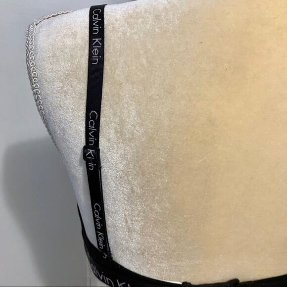 Calvin Klein NWOT Black Demi Bra Women 36C *Pls See Description* - Picture 7 of 12